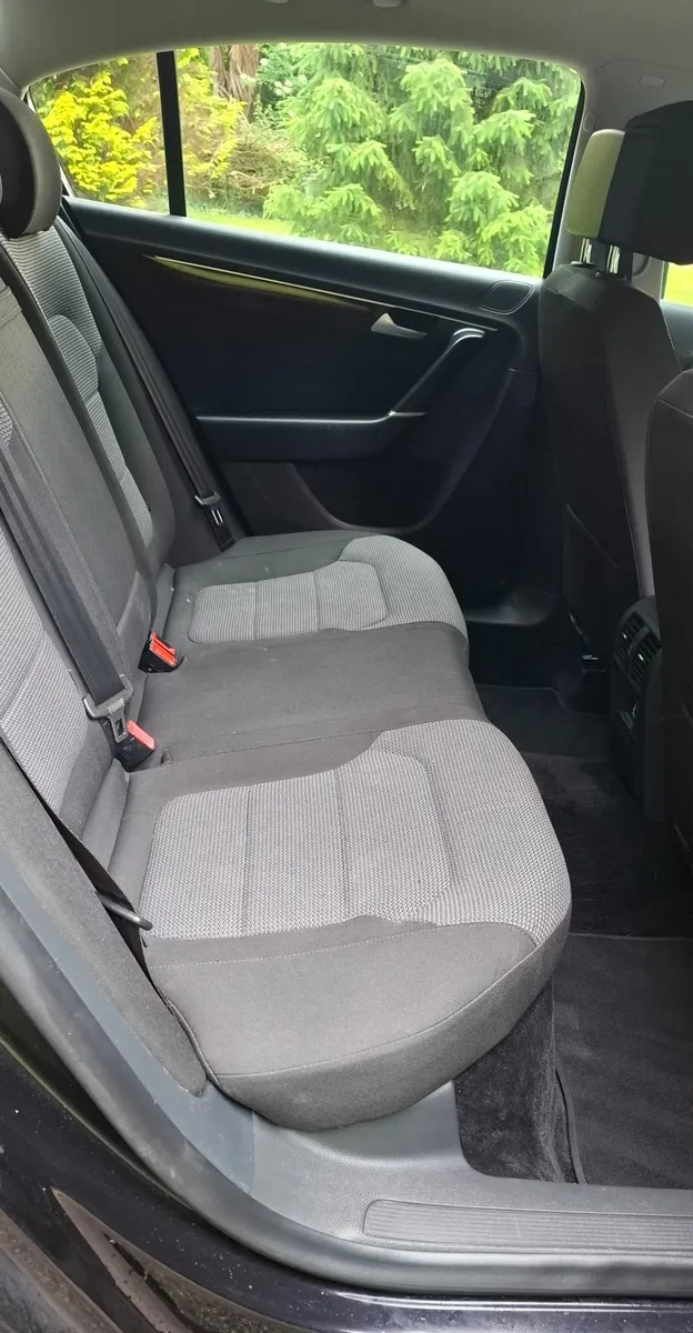 12 VW Passat. , MINT,    NCT 2/26 - Image 3