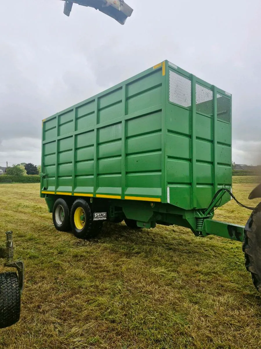 Silage trailer - Image 1