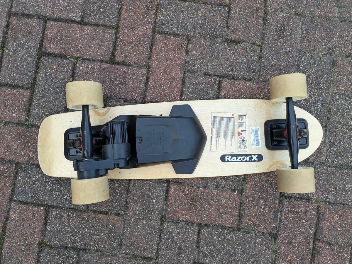 Razor Electric Skate Board - Image 2