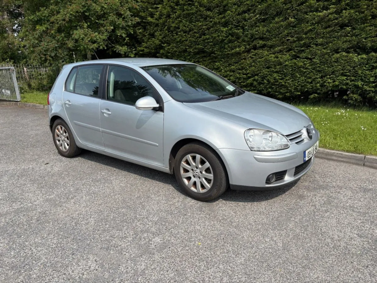 Volkswagen Golf 1.4 Comfort 80bhp 5DR - Image 2