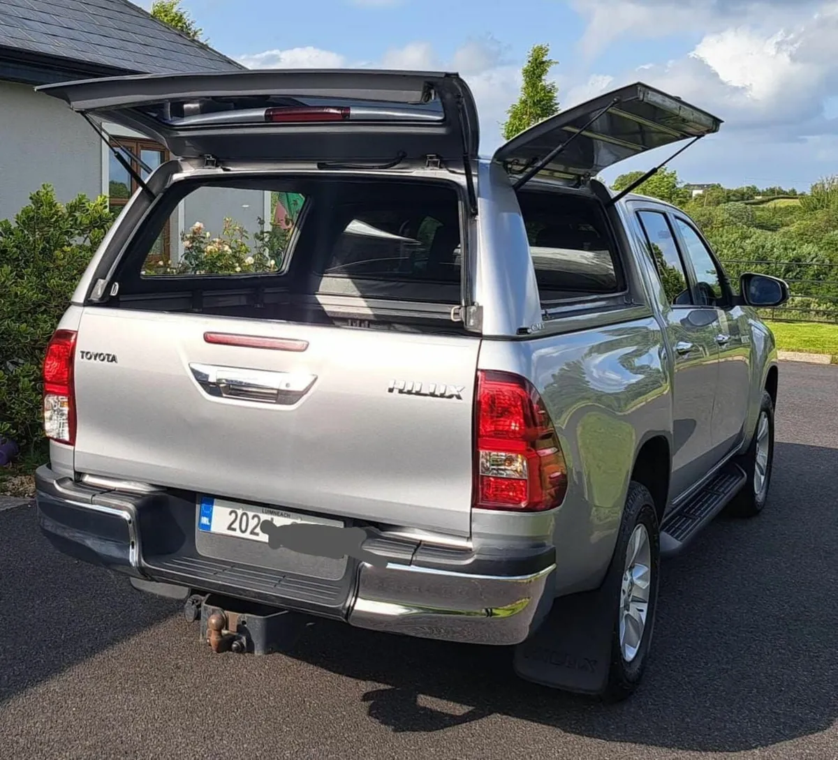Toyota Hilux 2020 - Image 4