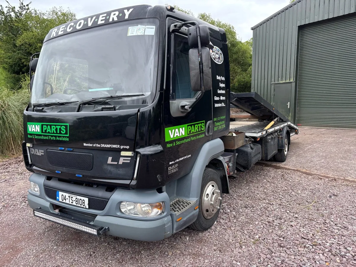2004 Daf LF45 car transporter/ recovery truck - Image 2