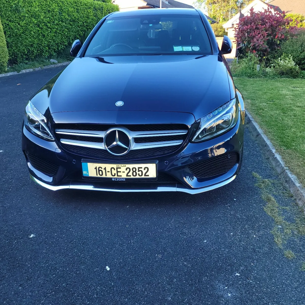 MERCEDES C220D AMG PREMIUM PLUS - Image 2