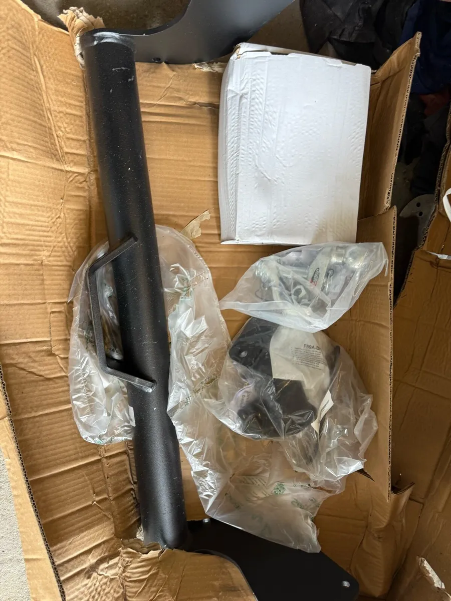 Witter tow hitch - Image 1