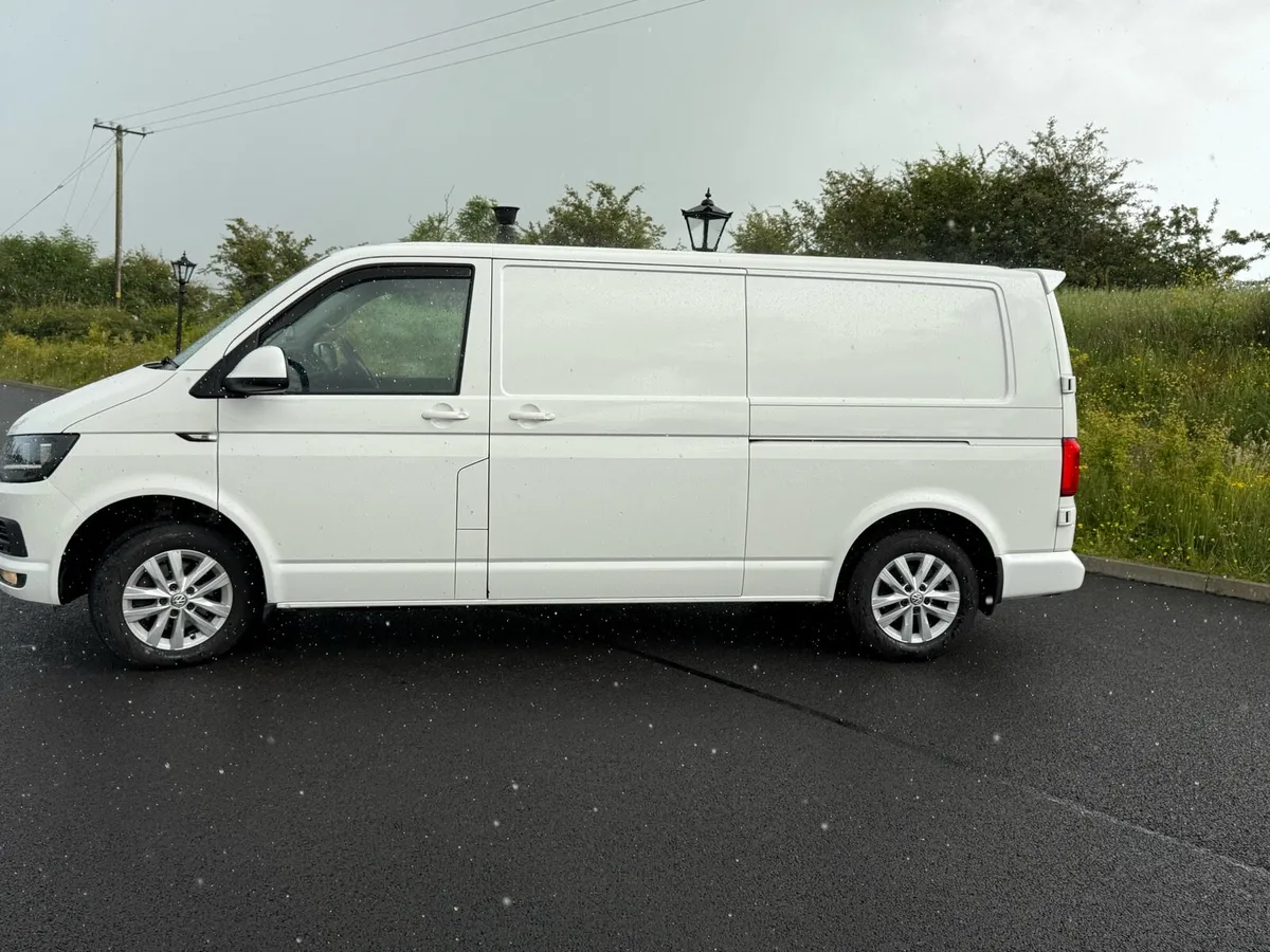 Vw transporter T6 - Image 2