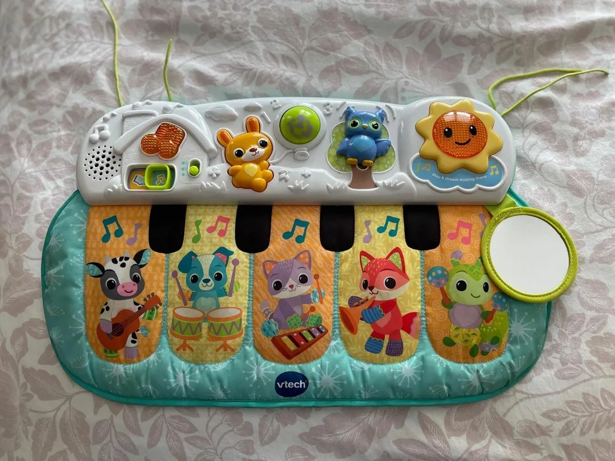 VTech Baby Play & Dream Kick Piano