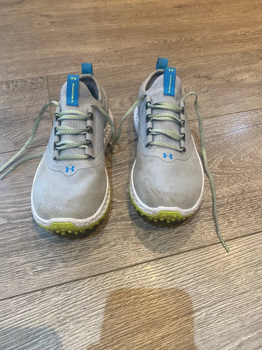 Size 5.5 uk golf shoes - Image 1