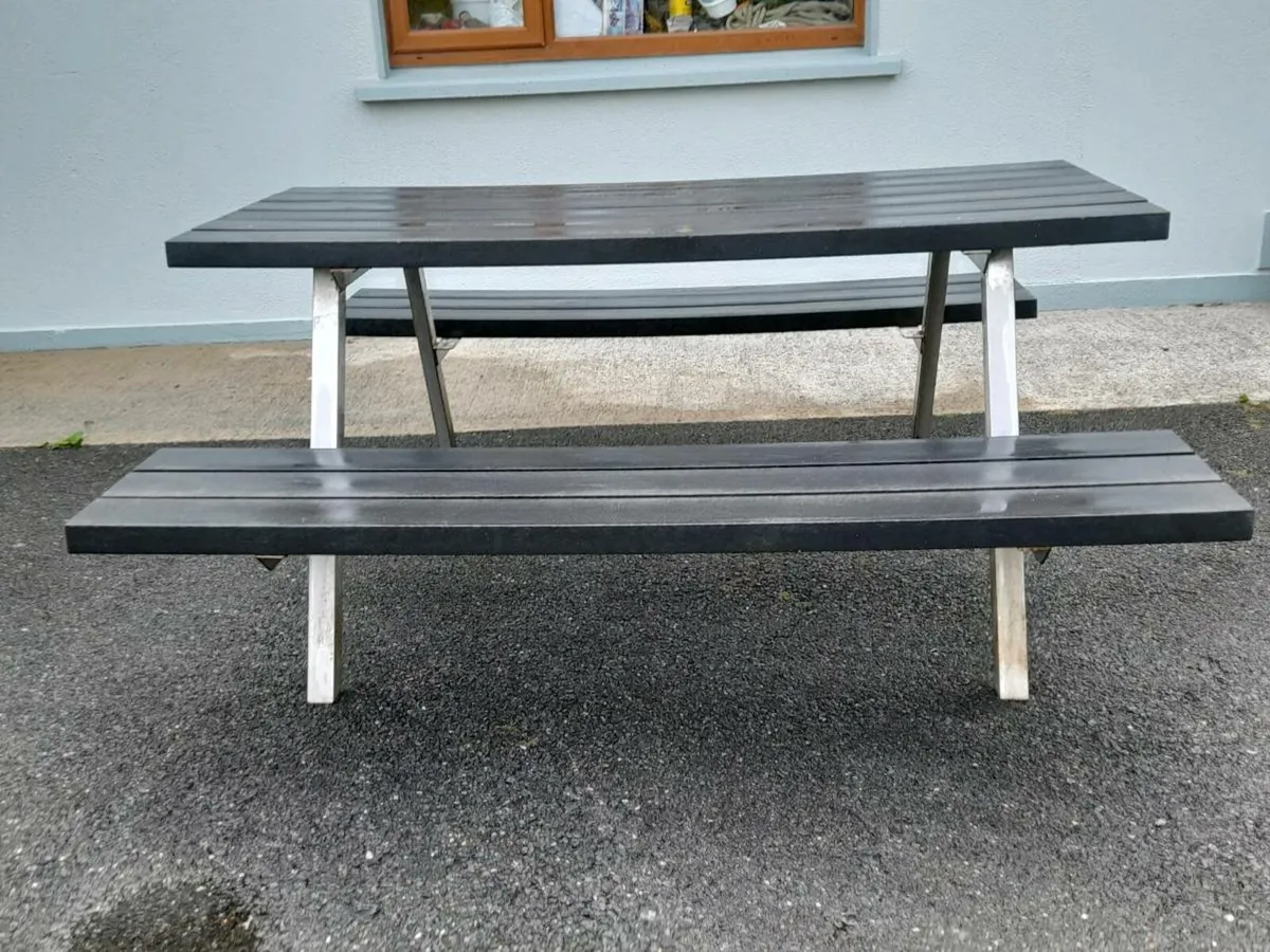 Maintenance free picnic bench - Image 2