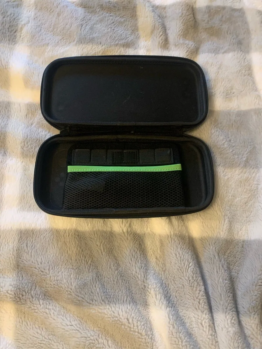 Nintendo Switch luigi  travel case - Image 2