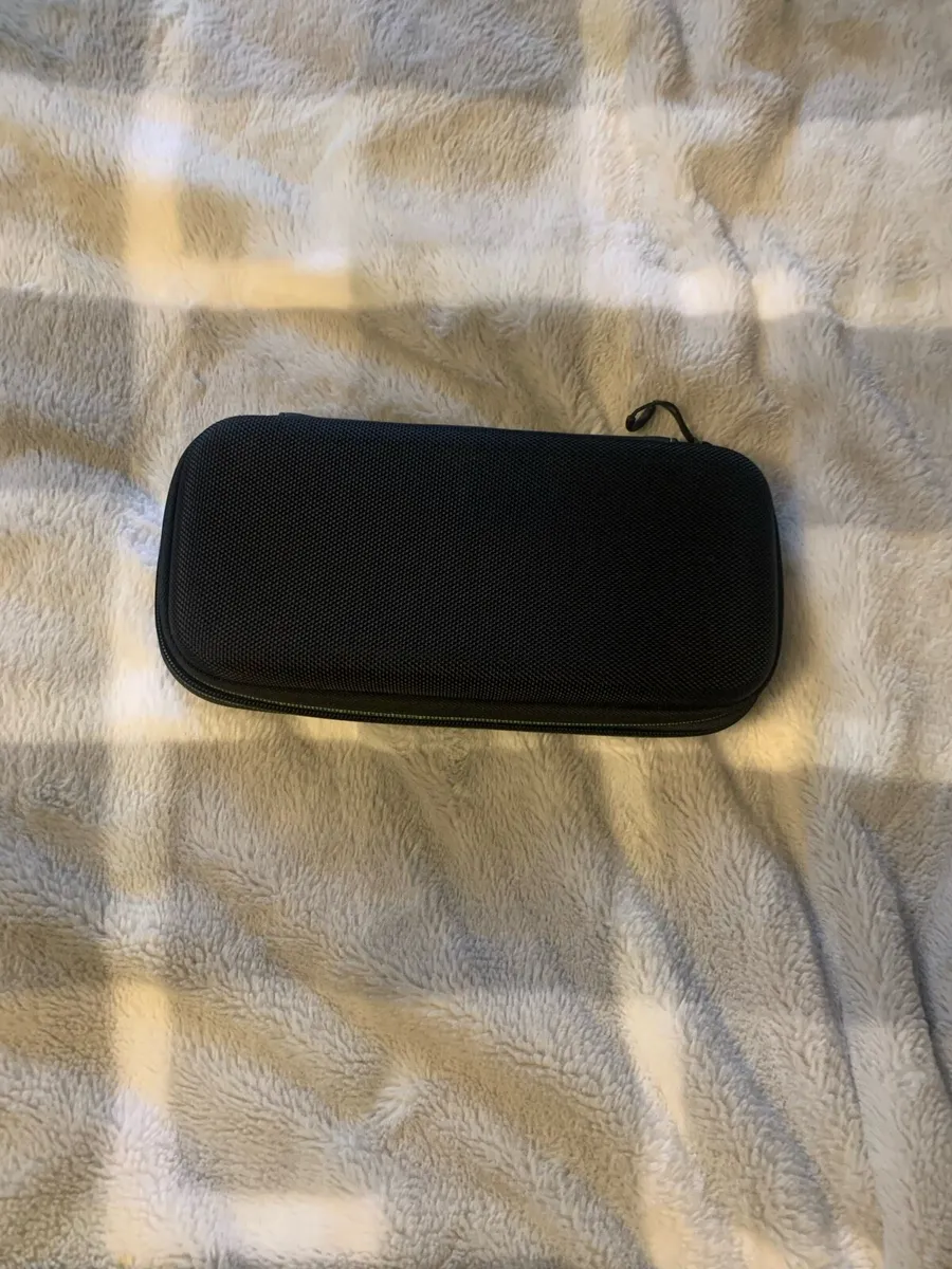 Nintendo Switch luigi  travel case - Image 3