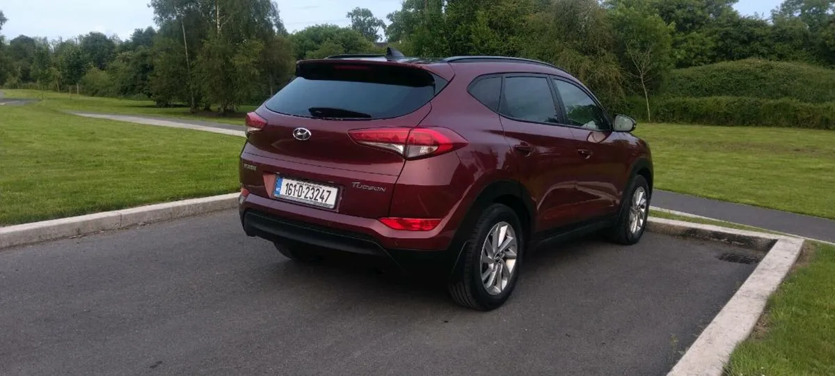 2016 (161) Hyundai Tucson Premium 1.7 Diesel - Image 1