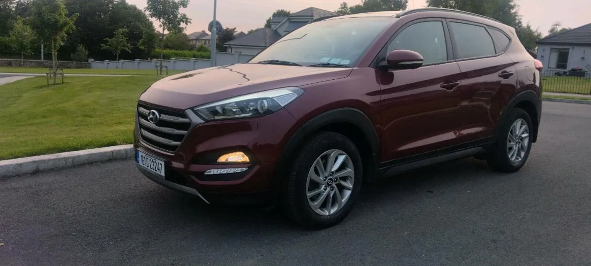 2016 (161) Hyundai Tucson Premium 1.7 Diesel - Image 3