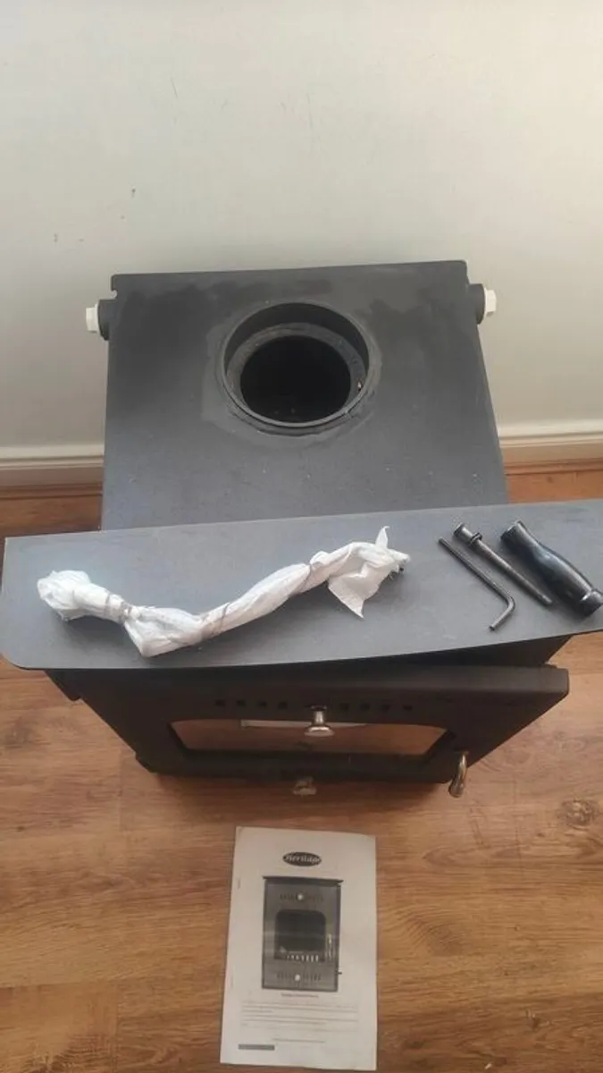 solid fuel insert with back boiler - Image 4