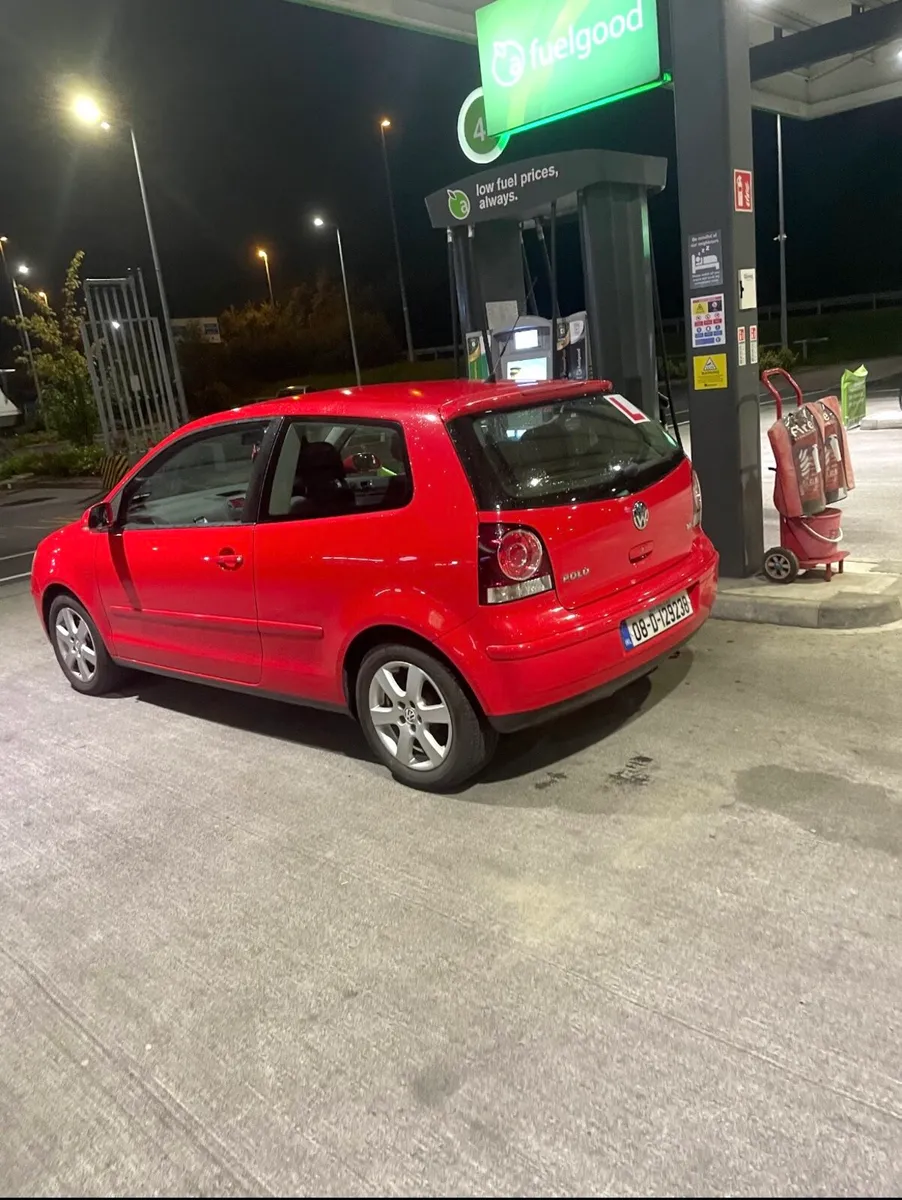 Volkswagen Polo 08 1.4 petrol - Image 4