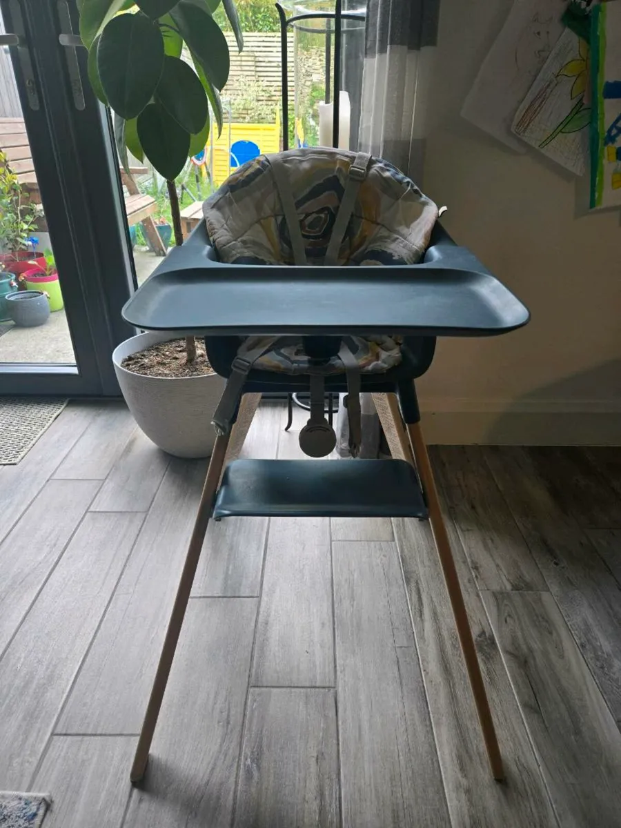 Stokke Clikk Hair Chair and Travel Bag - Image 1