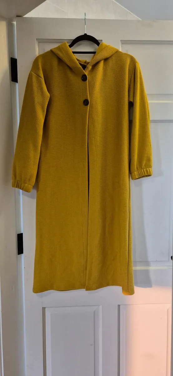 Womens clothes - Image 4