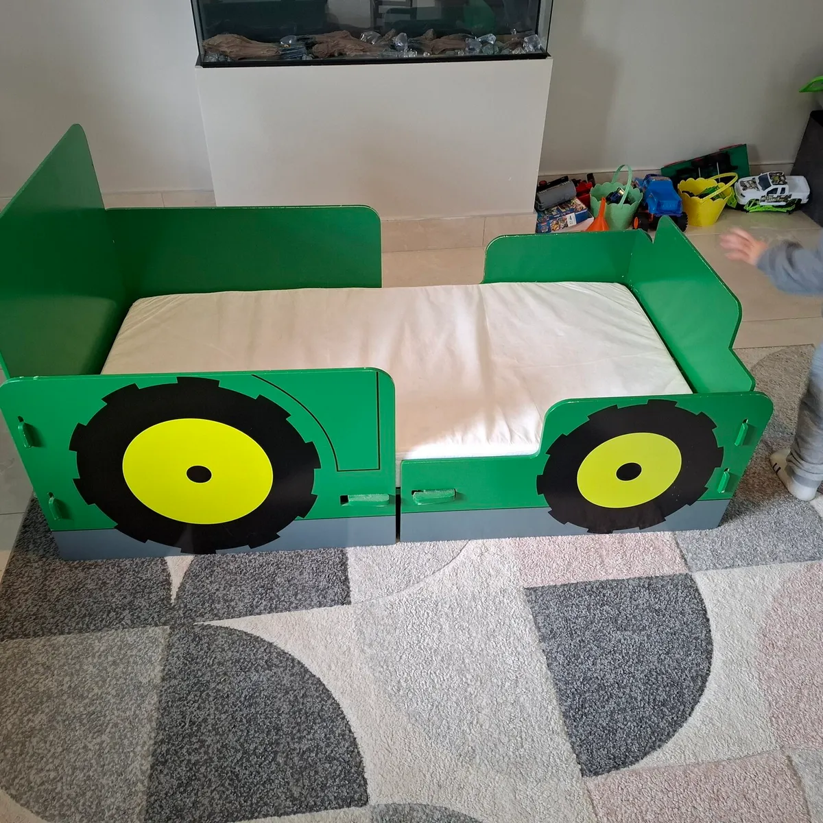 Tractor toddler bed - Image 3