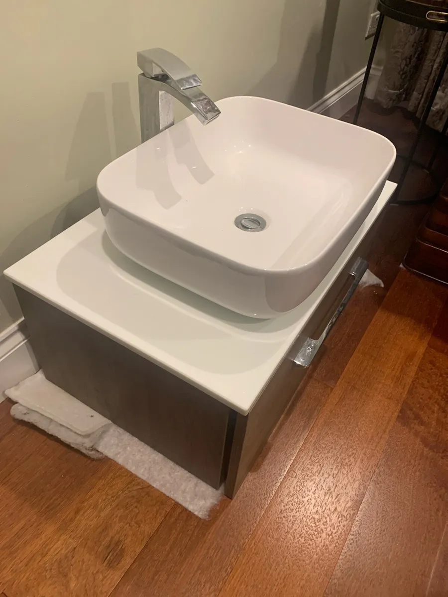 Bathroom Vanity - Image 2