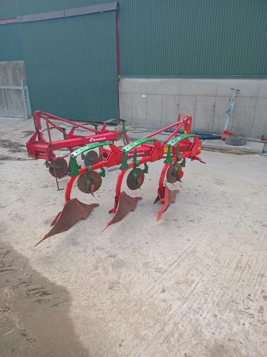 Kverneland ploughs - Image 2