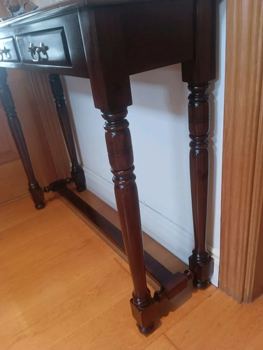 Lovely hall table and side table, solid mahogany - Image 2
