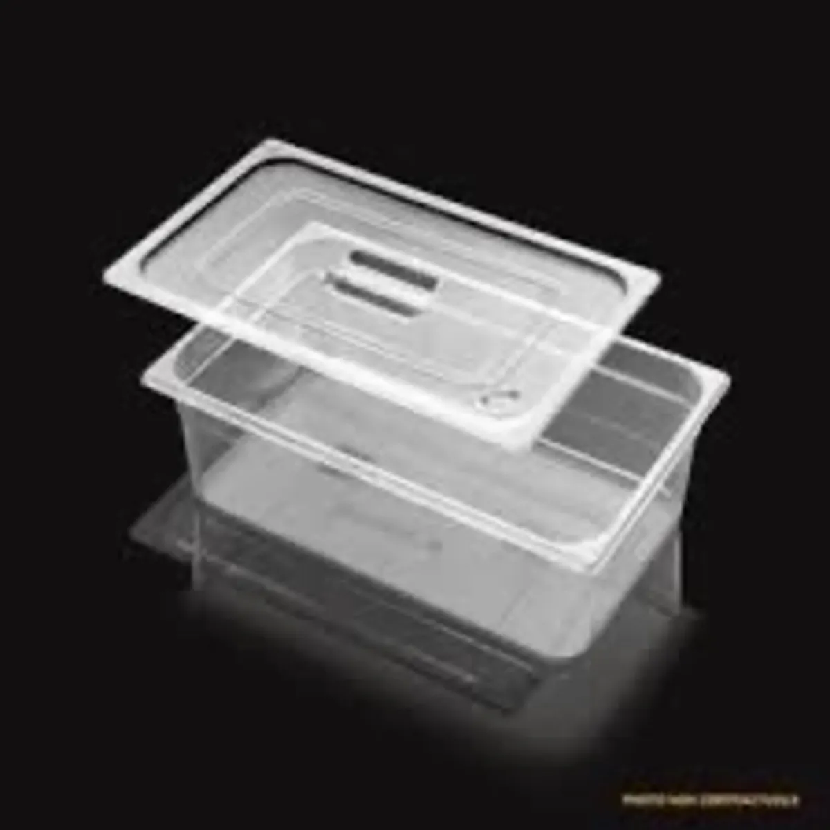 New  1/1 plastic gastro tray with lid