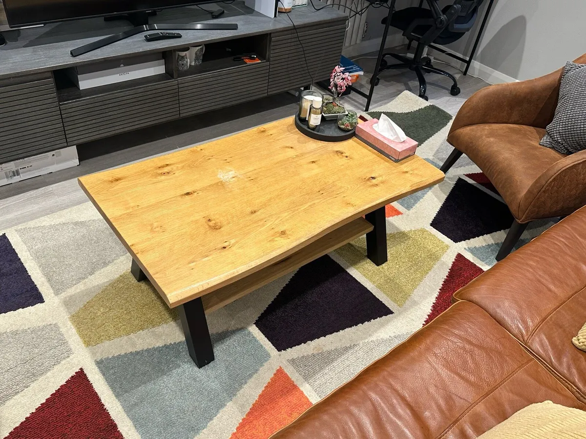 Coffee table - Image 1