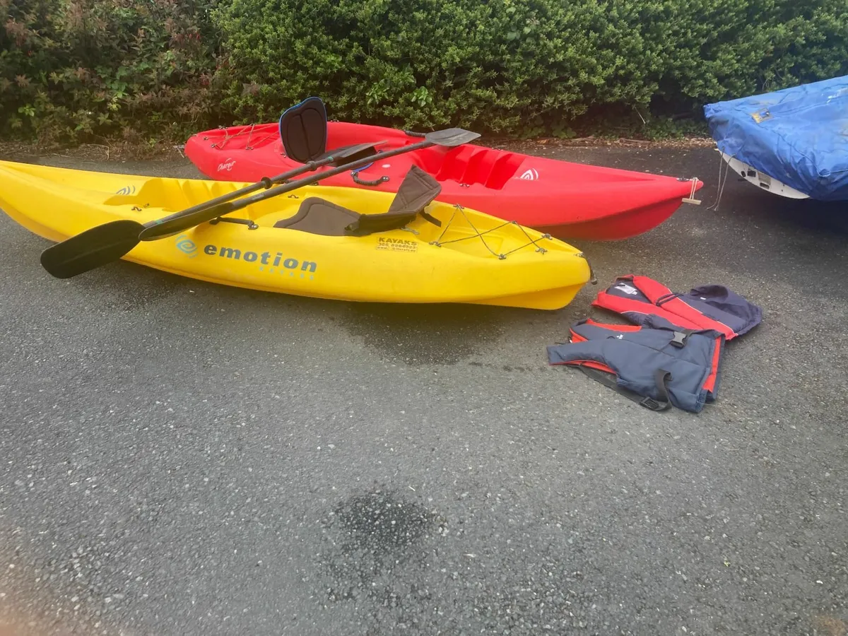 kayak - Image 2