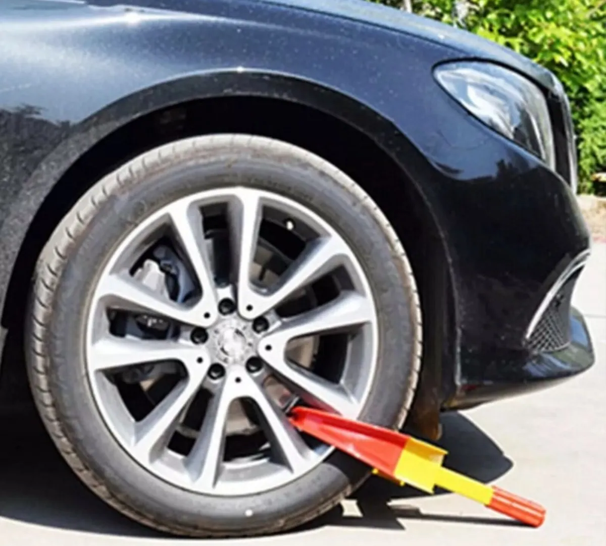 New Security Wheel Clamp 2 Key Anti-Theft Lock - Image 3