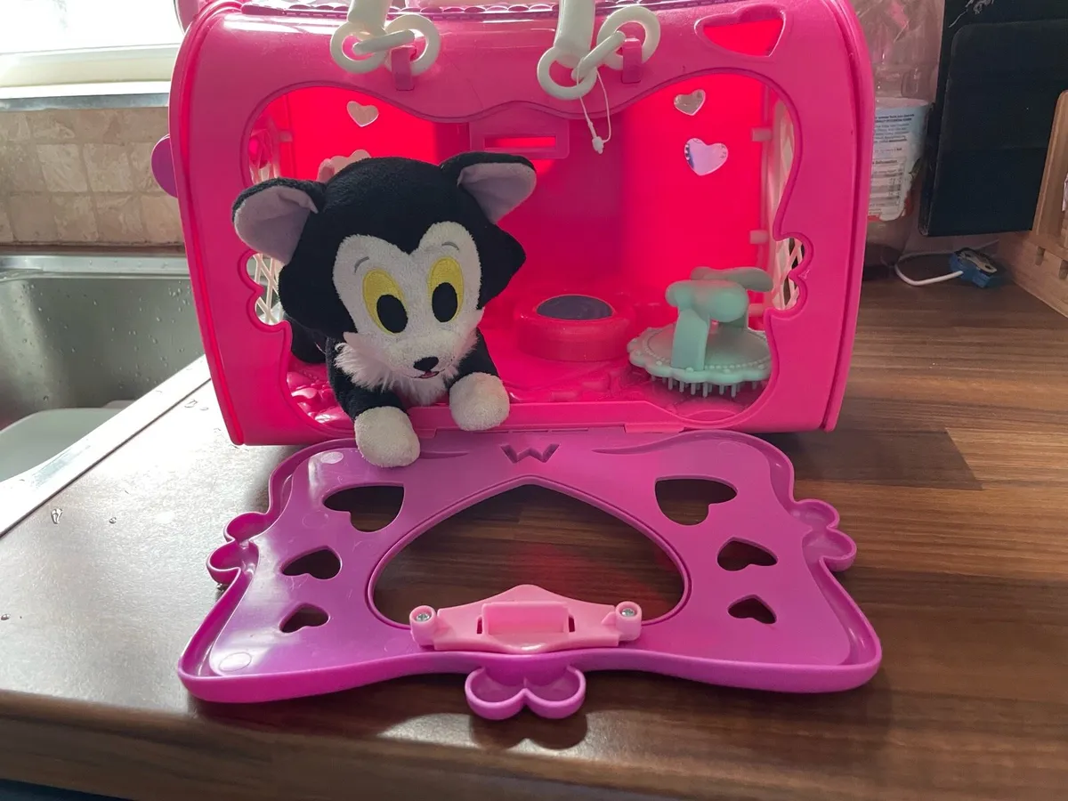 Minnie Mouse - Image 1