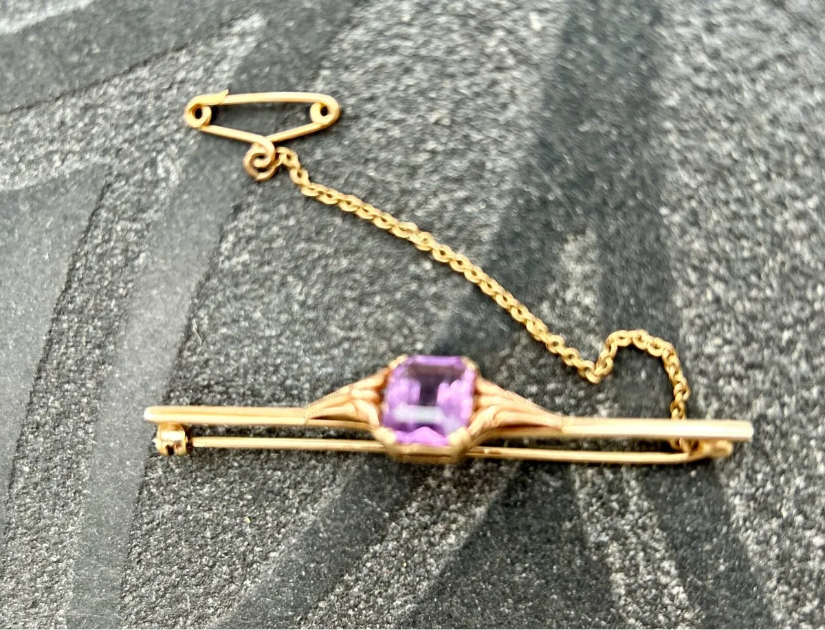 Vintage 9ct gold amethyst brooch - Image 2