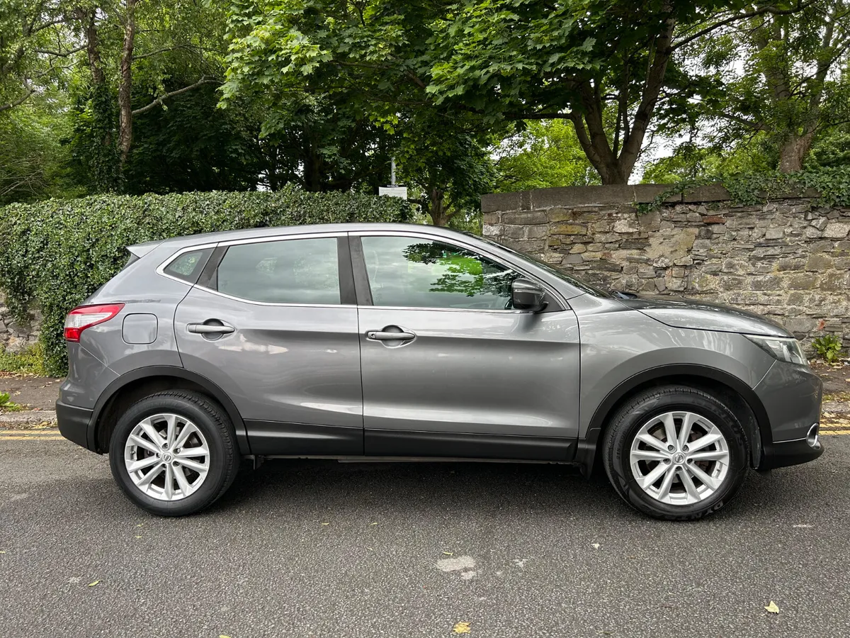 2014 NISSAN QASHQAI NCT OCTOBER 2025 - Image 3