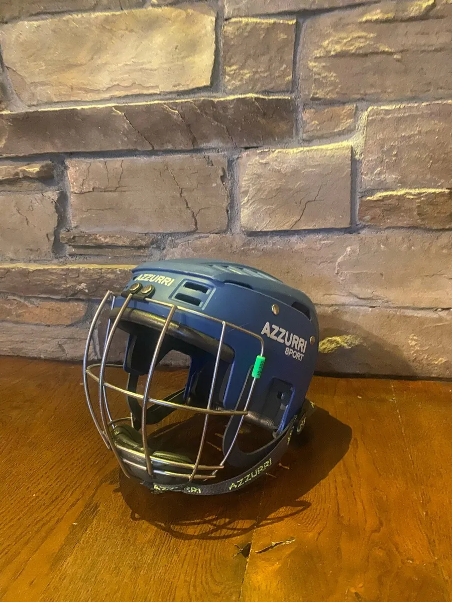 AZZURRI sport hurling helmet (large) - Image 1