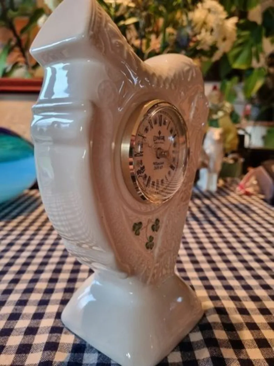 Donegal Parian China Millenium Harp Clock - Image 3