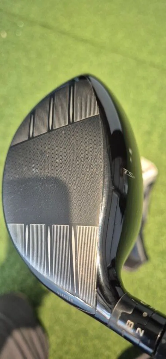 Titleist TSR2 Driver 9 Degree - Image 4