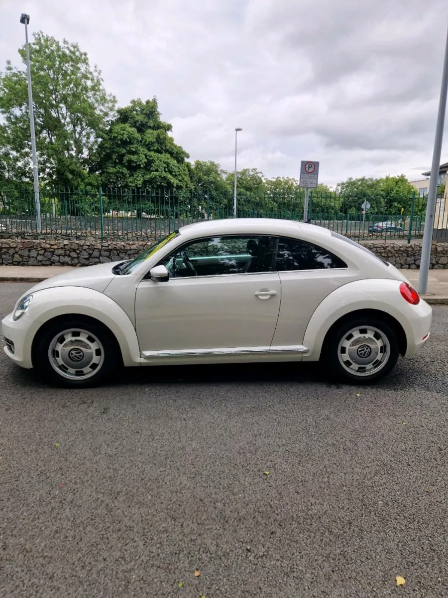 VOLKSWAGEN Beetle 1.2 petrol TSI DSG bug Edition - Image 4
