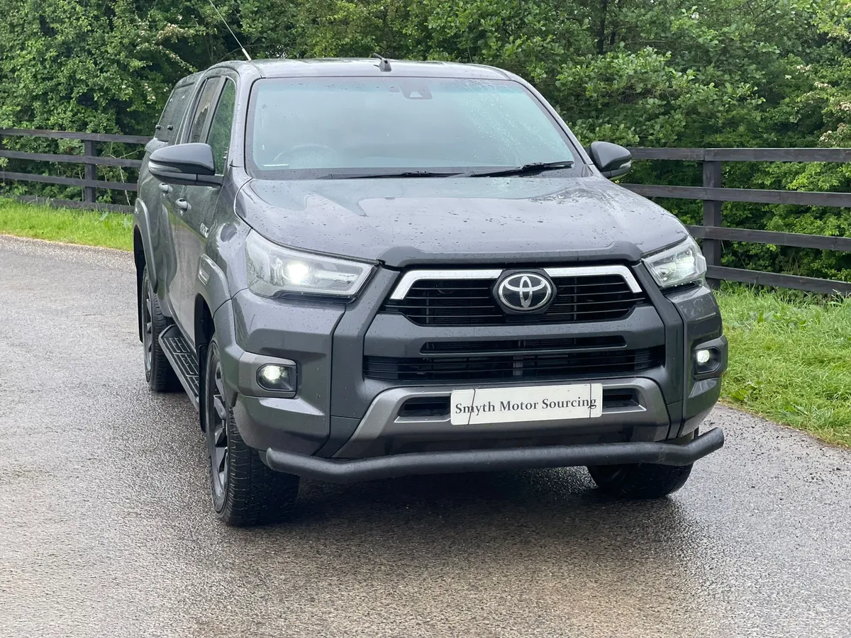 211 Toyota Hilux Invincible X Auto***** - Image 2