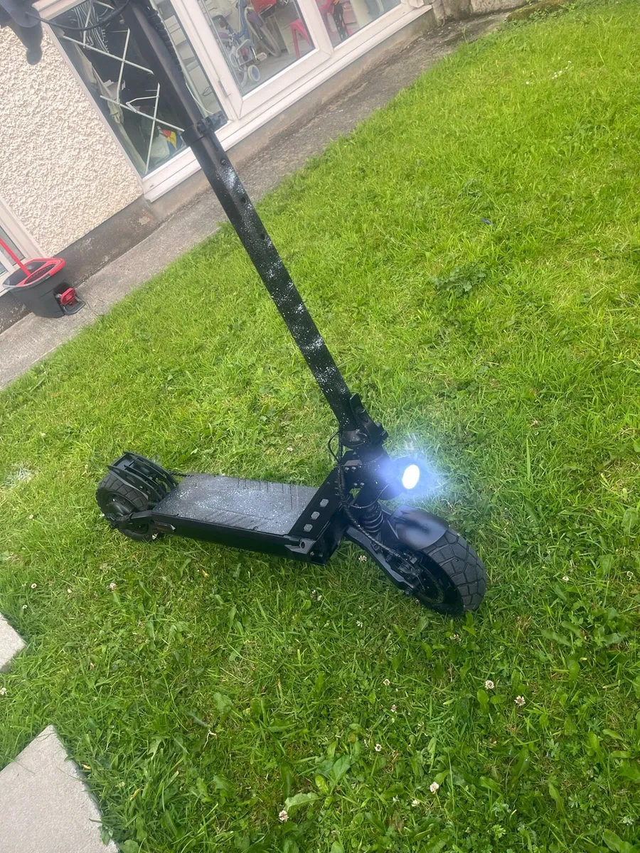 Electric Scooter - Image 3