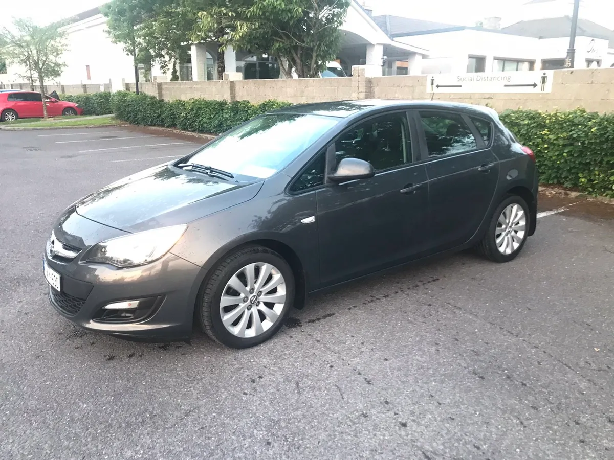 142 opel astra 1.3 diesel 1 previous owner low kms - Image 2