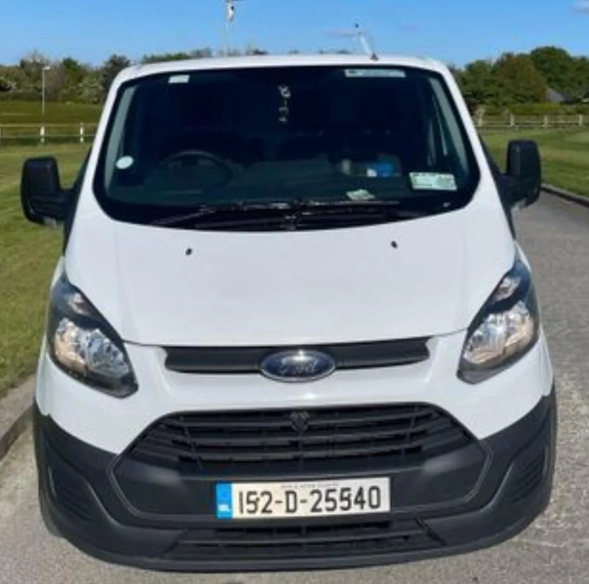 Ford Transit Custom 2015 TAX/DOE 05/26 - Image 1