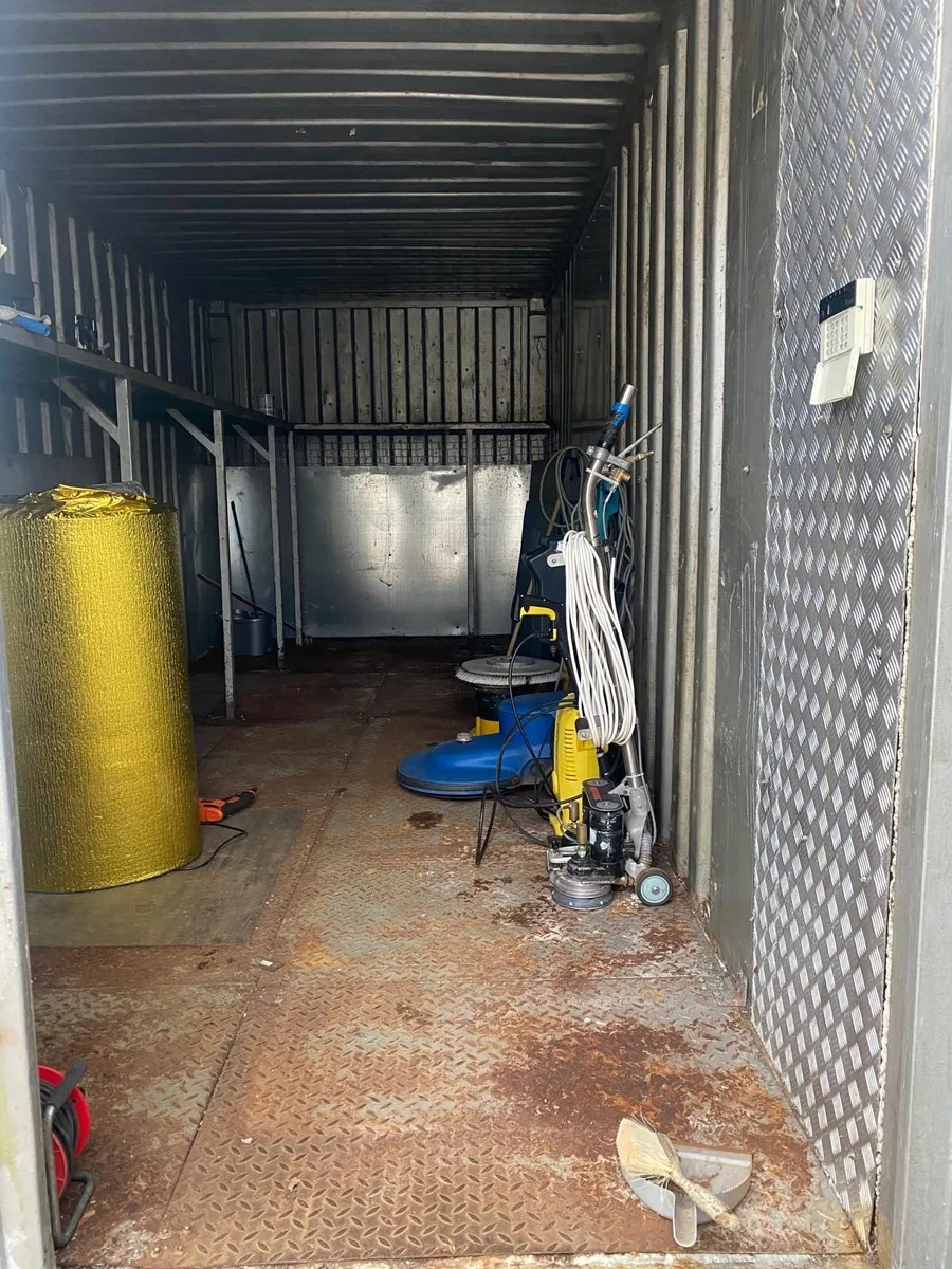 20 ft Shipping Container - Image 2