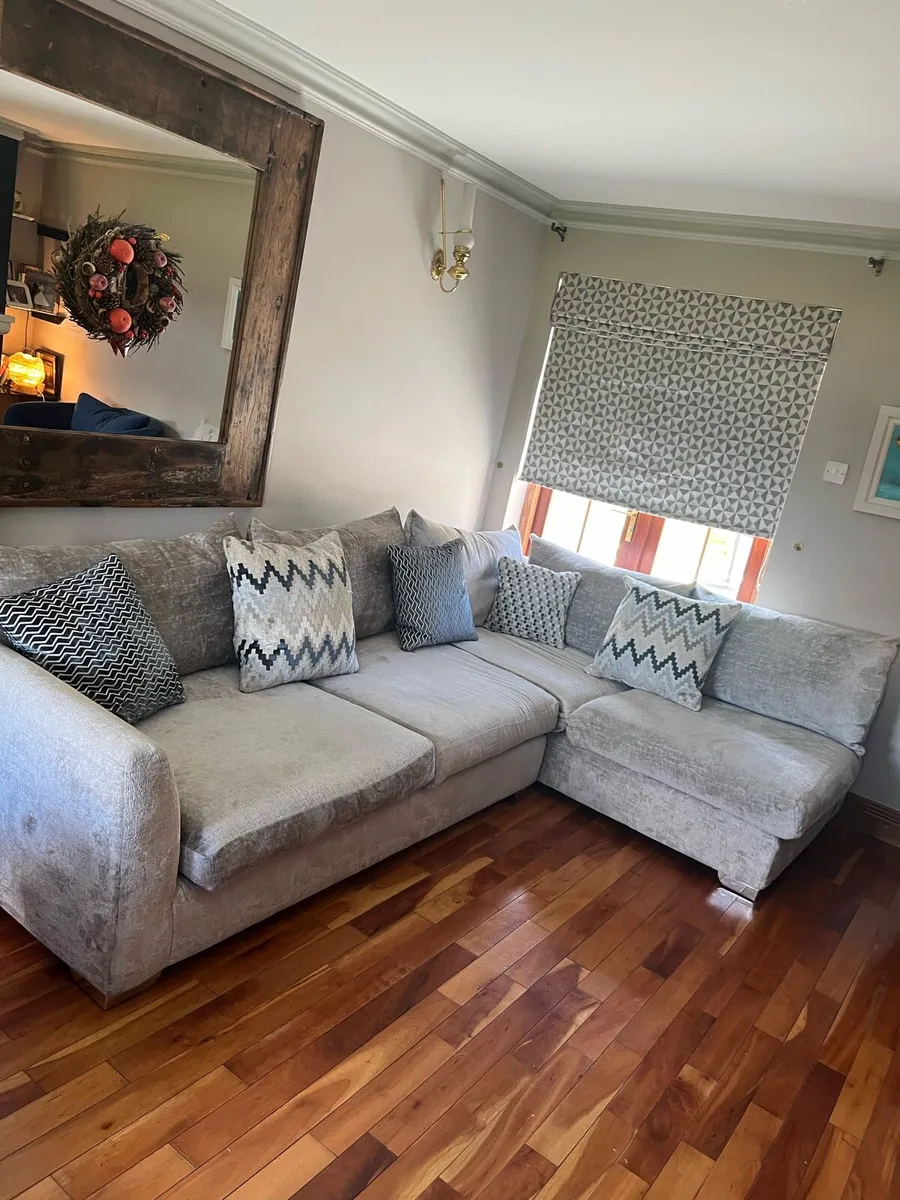 Casey’s Corner Sofa with Swivel Chair - Image 4