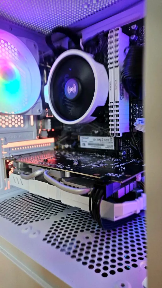 Custom gaming pc - Image 4