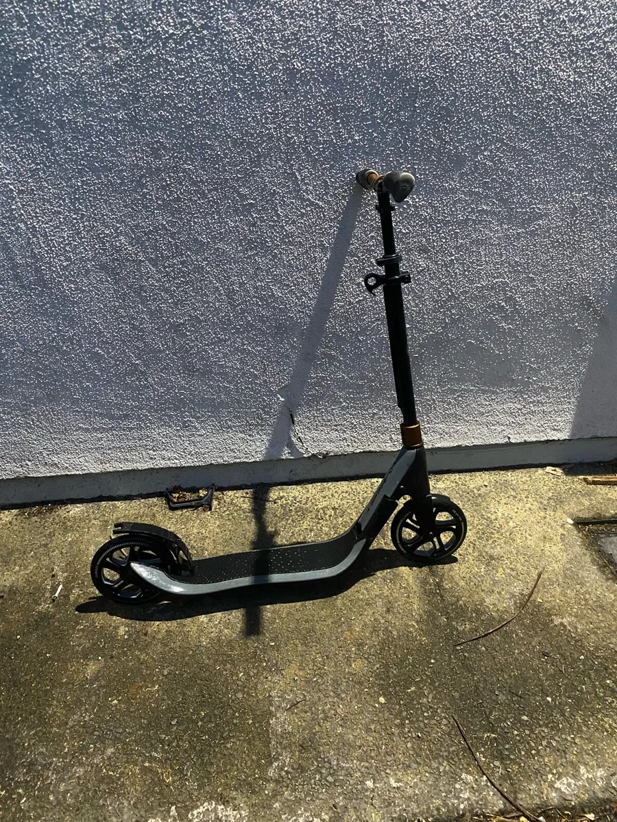 Kids scooter - Image 2