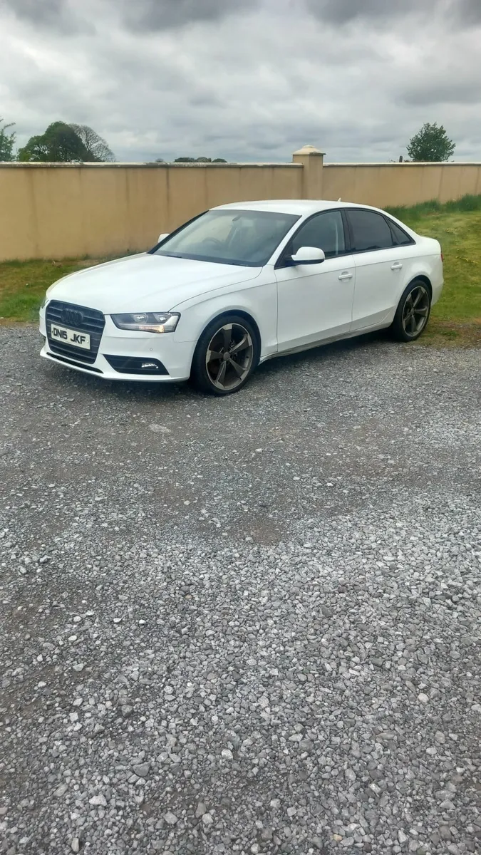 Audi A4 2015 - Image 3