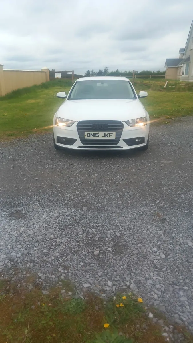 Audi A4 2015 - Image 2