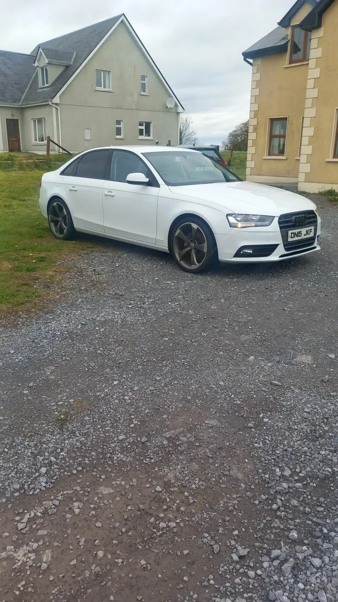Audi A4 2015 - Image 1