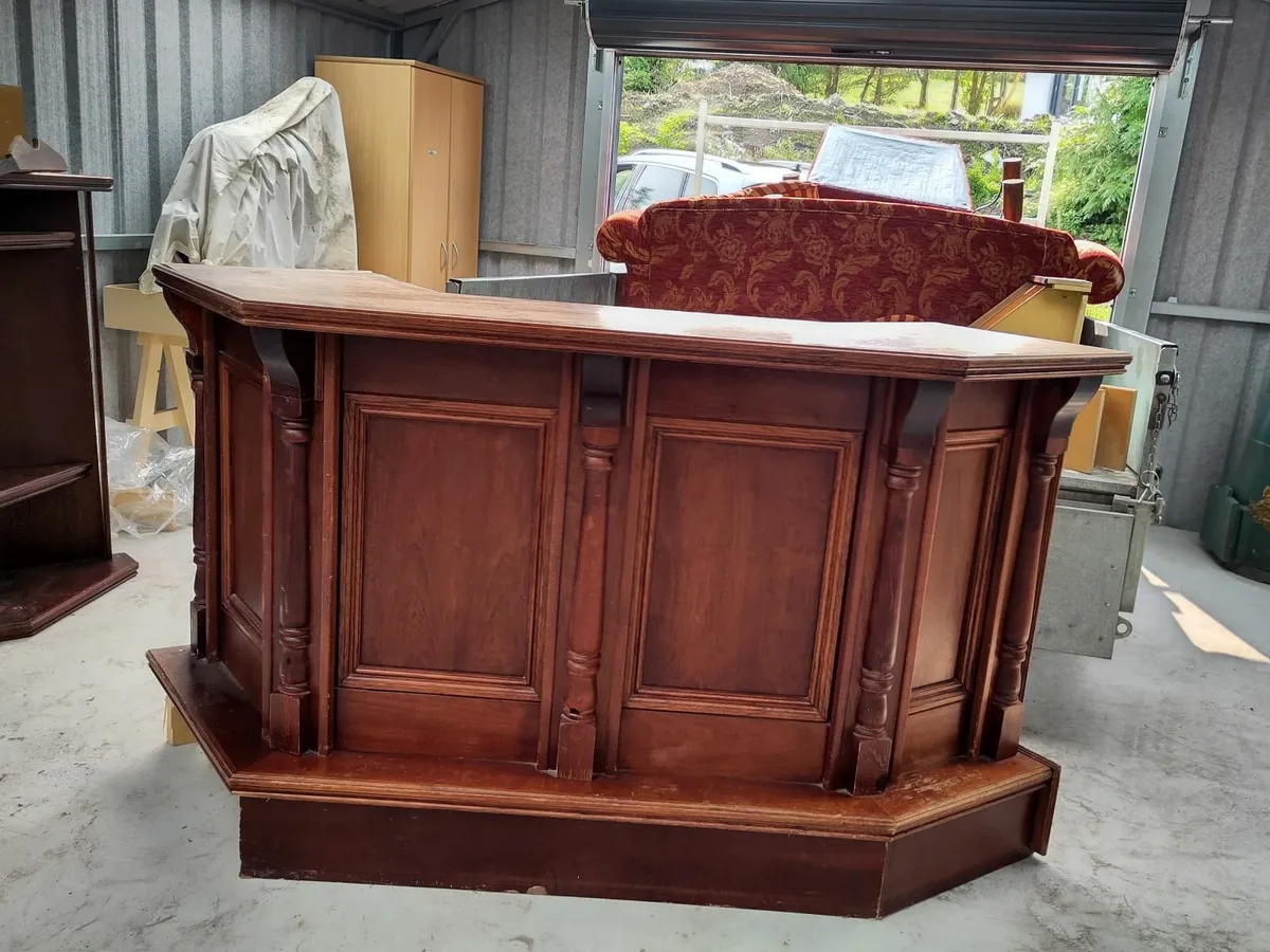 Sitting room bar - Image 1