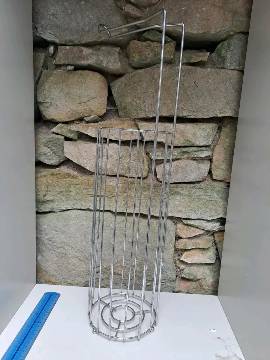Toilet roll holder - Image 4