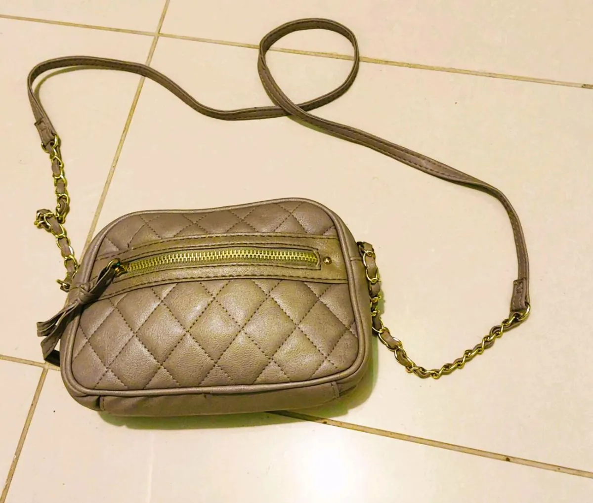 Atmosphere Brown Crossbody Bag – Everyday Chic - Image 2