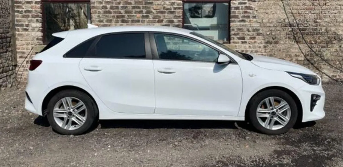 Kia Ceed Commercial   2022 - Image 3
